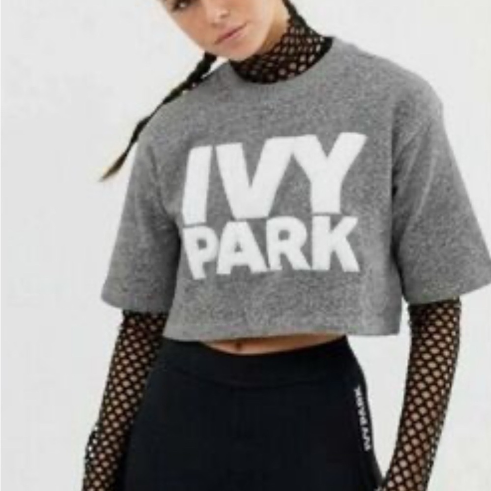 IVY PARK Women’s Heather Gray Cropped Tee Size Xtra Small